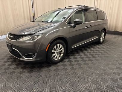 Used 2018 Chrysler Pacifica Touring-L Plus