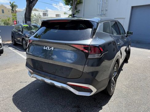 Used 2023 Kia Sportage EX FWD image 6
