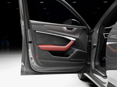 Used 2023 Audi S6 Premium Plus w/ Premium Plus Package image 53