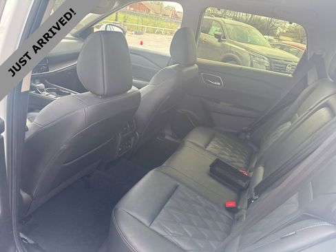 Certified 2025 Nissan Rogue Platinum w/ Platinum Premium Package image 13