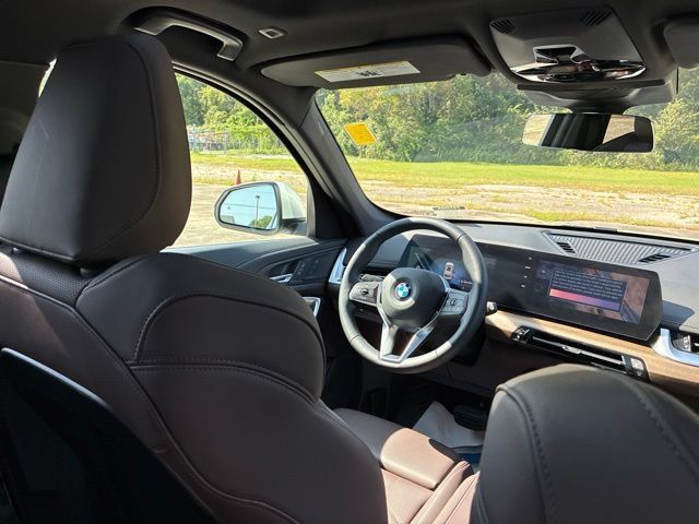 Used 2025 BMW X1 xDrive28i w/ Convenience Package AWD/4WD image 26