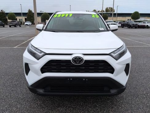 Certified 2025 Toyota RAV4 XLE AWD/4WD image 9