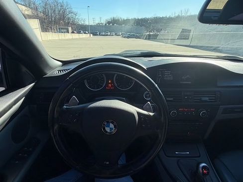 Used 2013 BMW M3 image 30