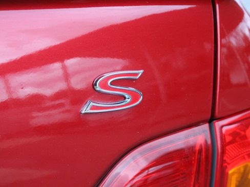 Used 2010 Toyota Corolla S image 26