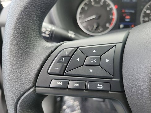 New 2025 Nissan Sentra S image 5