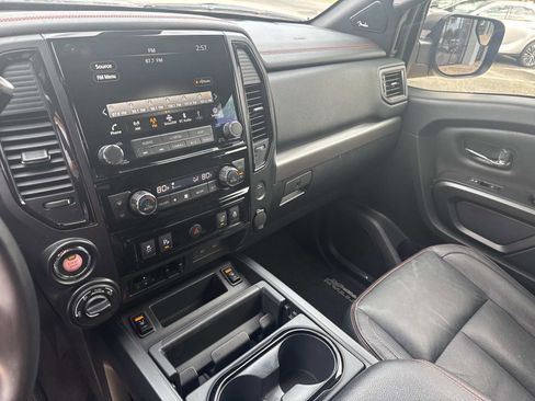 Used 2021 Nissan Titan PRO-4X w/ Pro-4x Convenience Package image 24
