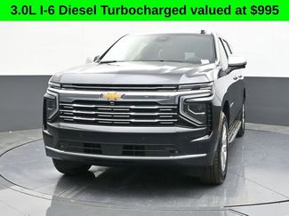 New 2025 Chevrolet Suburban Premier w/ Sun And Tow Package video 3