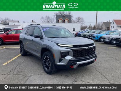 Used 2025 Chevrolet Traverse Z71