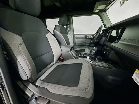 New 2025 Ford Bronco Big Bend image 15