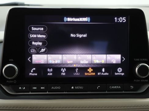 Used 2023 Nissan Rogue SV FWD image 19