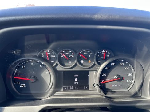 New 2025 GMC Sierra 2500 Pro w/ Snow Plow Prep/Camper Package image 17