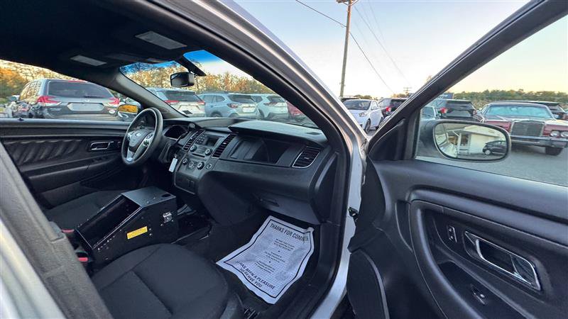 Used 2015 Ford Taurus Police Interceptor AWD image 38