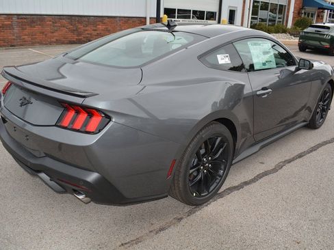 New 2025 Ford Mustang EcoBoost image 4