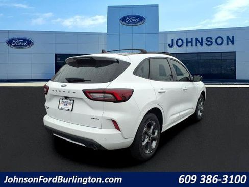 Certified 2023 Ford Escape ST-Line w/ Tech Pack #1 AWD/4WD image 3