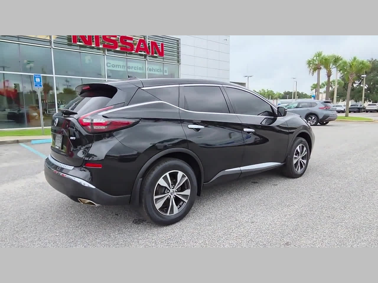 Used 2019 Nissan Murano S AWD/4WD image 34