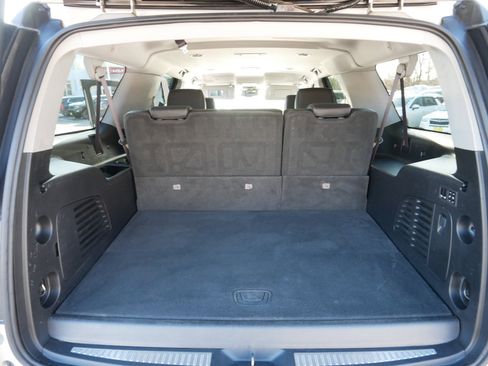 Used 2017 GMC Yukon XL SLT image 18