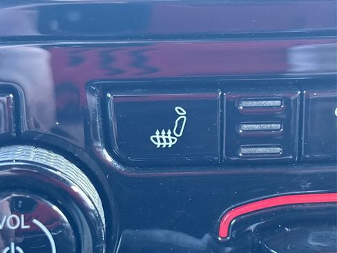 Used 2022 Jeep Grand Cherokee Limited 4xe w/ Luxury Tech Group II image 36