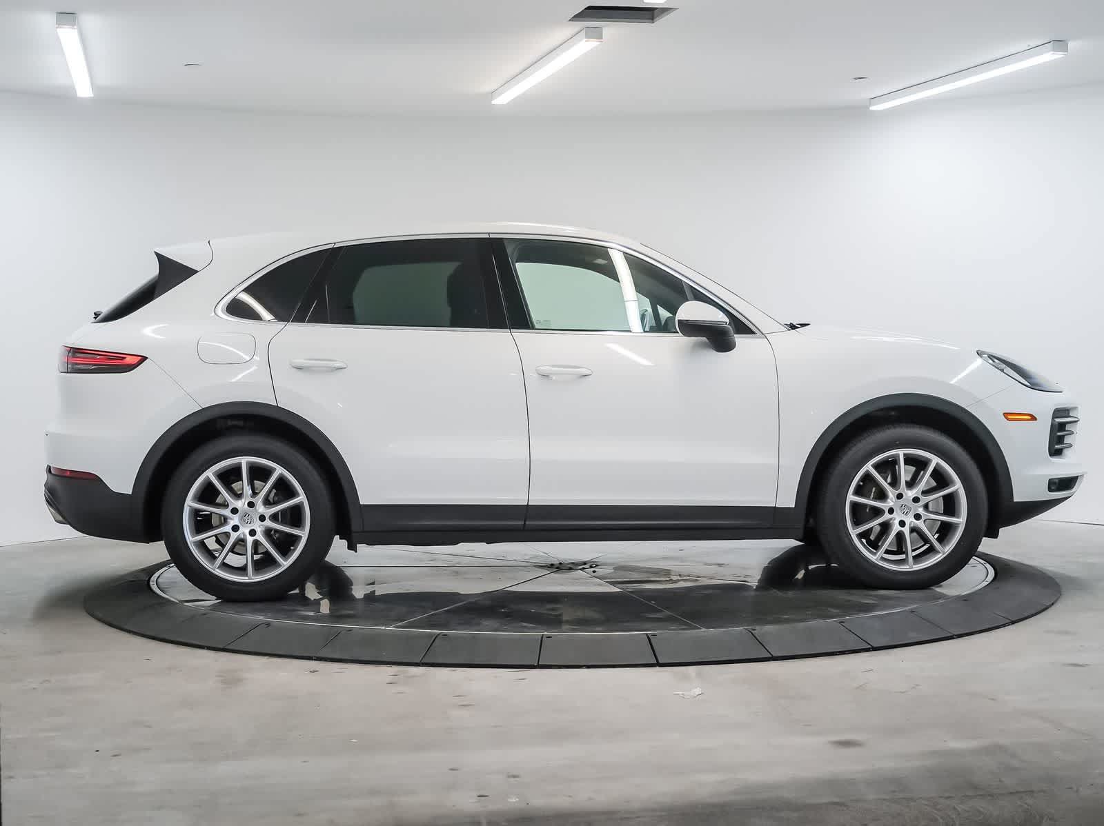 Certified 2023 Porsche Cayenne AWD/4WD image 8