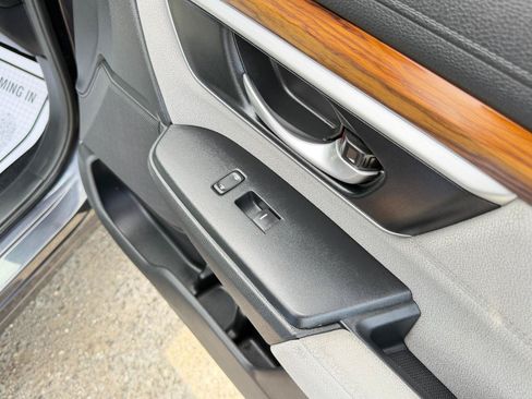 Used 2019 Honda CR-V EX image 49
