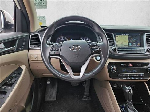 Used 2017 Hyundai Tucson Limited w/ Cargo Package image 11