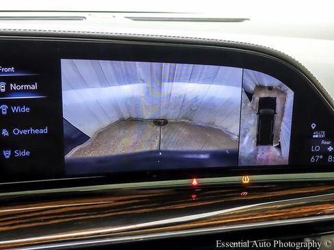Certified 2024 Cadillac Escalade Premium Luxury AWD/4WD image 20