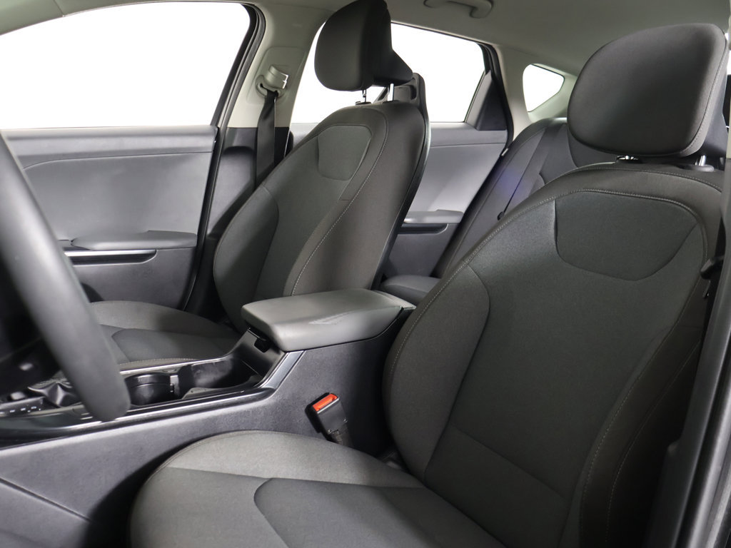 Used 2025 Kia K4 FWD image 25
