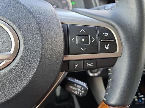 Used 2019 Lexus RX 350 AWD w/ Navigation Package image 22