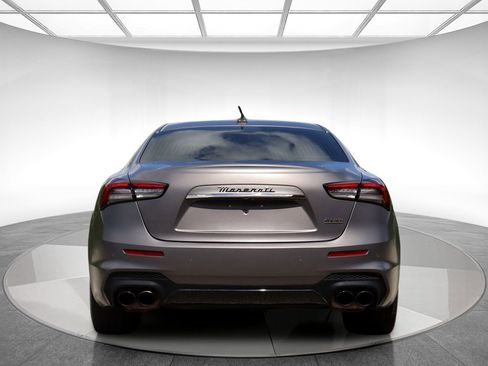 Used 2022 Maserati Ghibli Modena RWD image 7