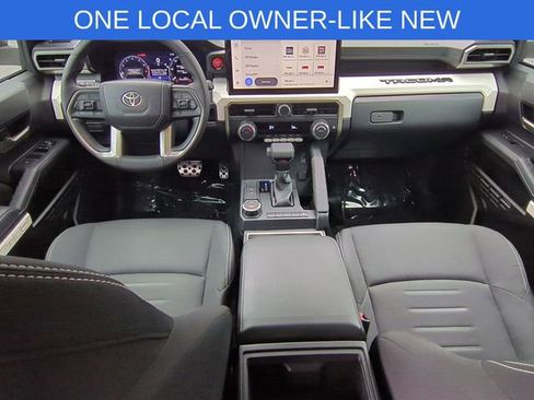Used 2024 Toyota Tacoma TRD Sport image 28