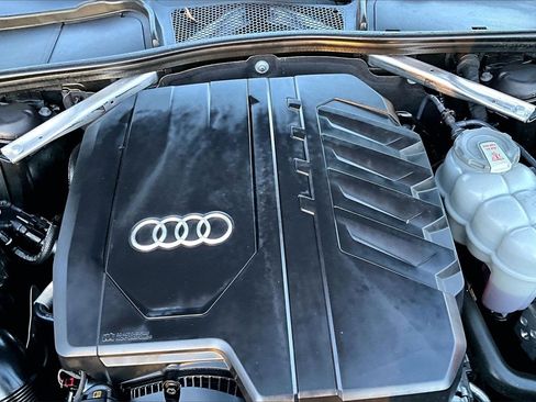 Used 2023 Audi A4 2.0T Premium w/ Convenience Package image 31