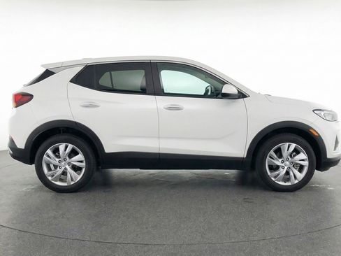 Used 2025 Buick Encore GX Preferred AWD/4WD image 11