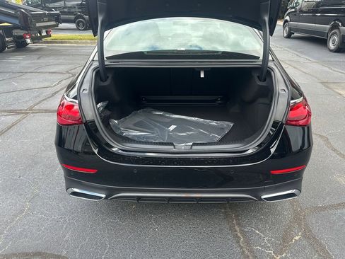 New 2026 Mercedes-Benz E 350 4MATIC Sedan image 21