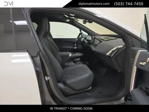 Used 2026 BMW iX xDrive45 AWD/4WD image 8