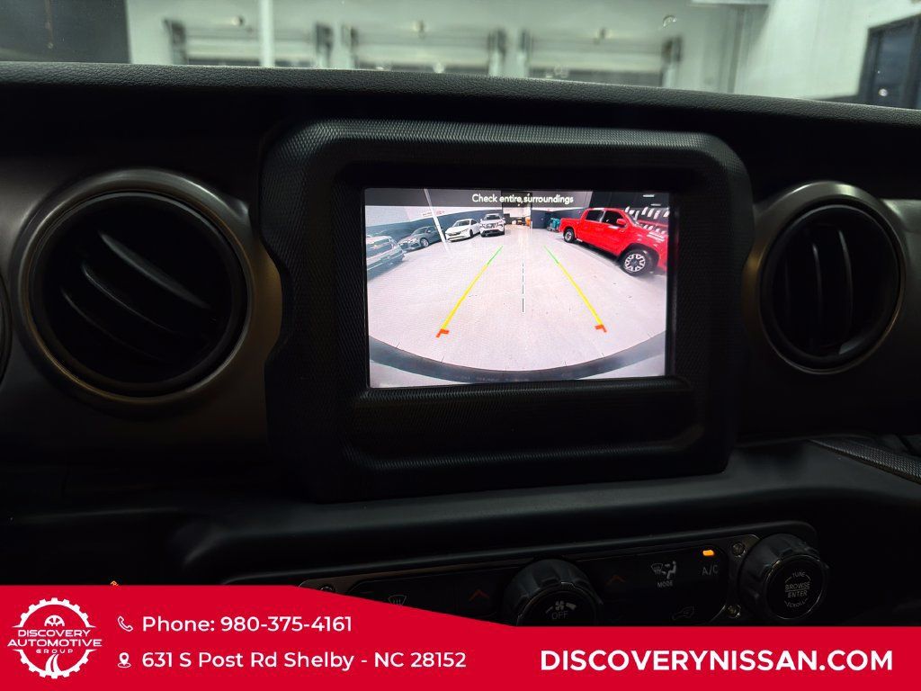 Used 2019 Jeep Wrangler Unlimited Sport S AWD/4WD image 17