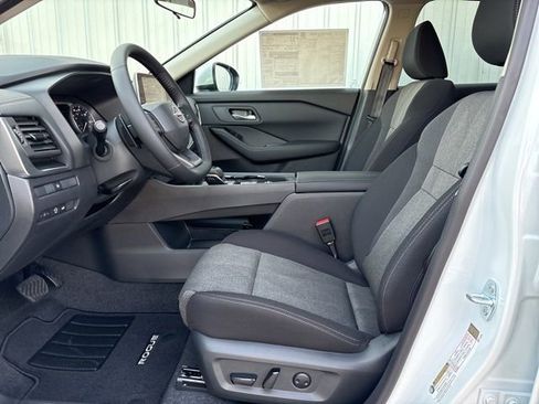 New 2026 Nissan Rogue SV w/ Cold Weather Package image 9