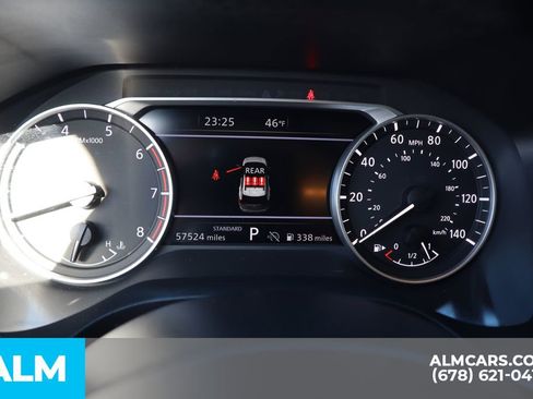 Used 2024 Nissan Rogue SV image 37