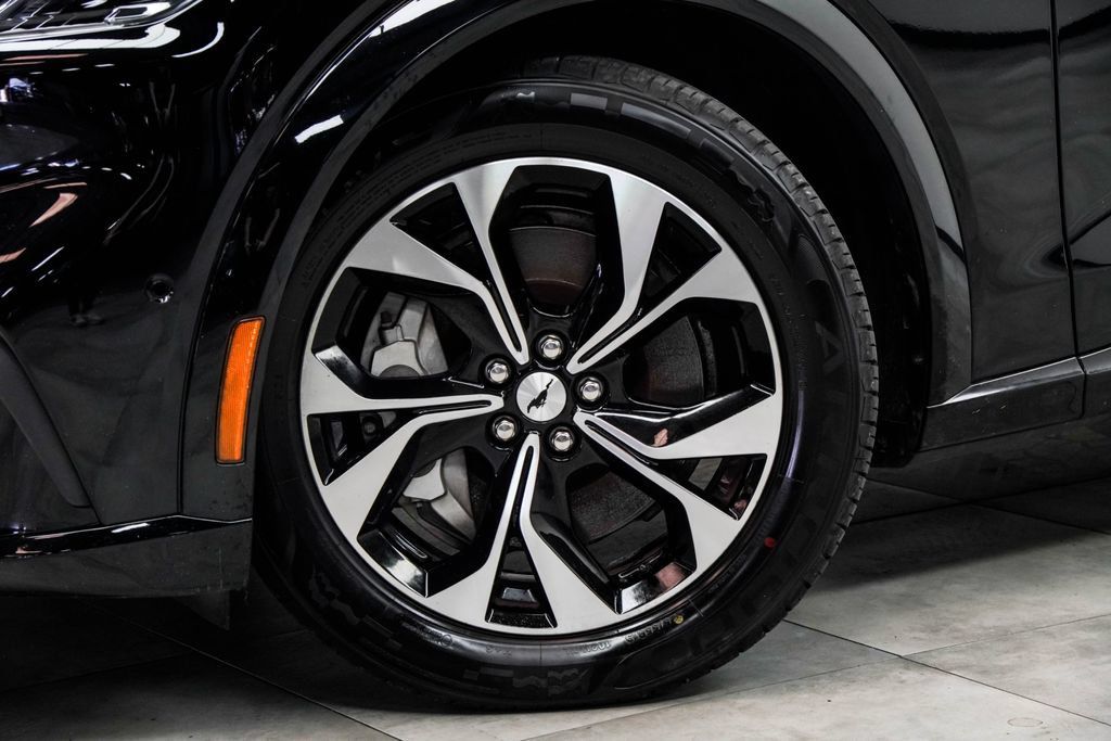 Used 2022 Ford Mustang Mach-E Premium AWD/4WD image 5