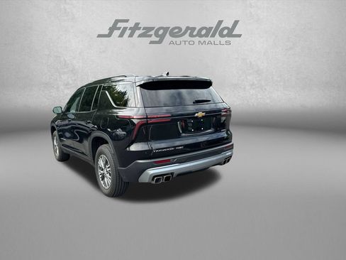 Used 2025 Chevrolet Traverse LT AWD/4WD image 6