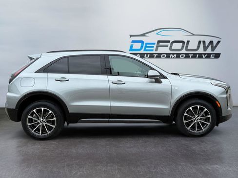 Used 2024 Cadillac XT4 Sport AWD/4WD image 2