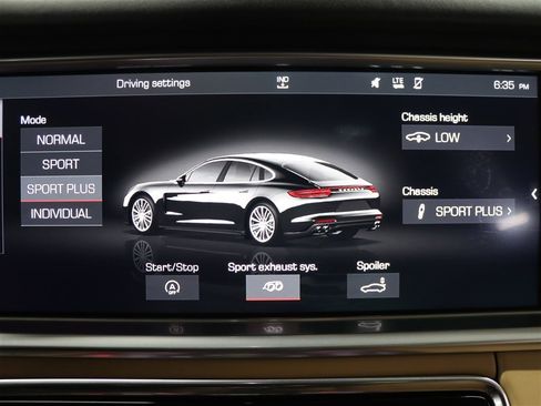 Used 2018 Porsche Panamera 4S image 25