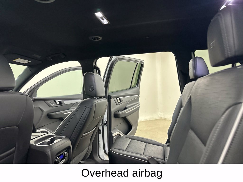 Used 2026 Buick Enclave Sport Touring AWD/4WD image 33