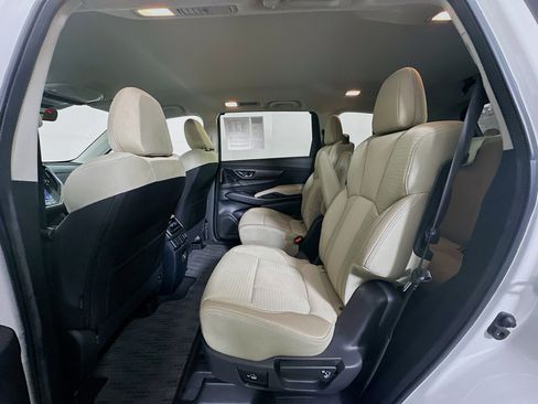 Used 2024 Subaru Ascent Premium w/ Convenience Package image 27