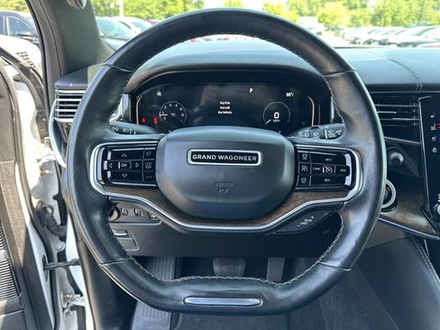 Certified 2022 Jeep Grand Wagoneer Series I w/ Flexible Seating Group AWD/4WD image 12