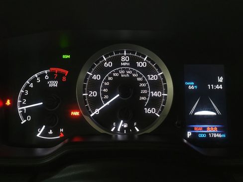 Used 2021 Toyota Corolla LE w/ LE Premium Package FWD image 23