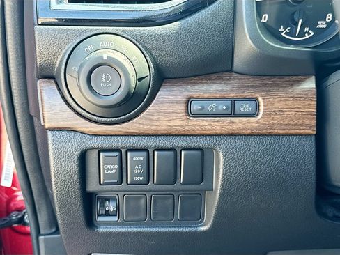 Used 2024 Nissan Titan Platinum Reserve w/ Moonroof Package AWD/4WD image 11