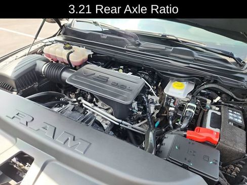 Used 2025 RAM 1500 Big Horn AWD/4WD image 18