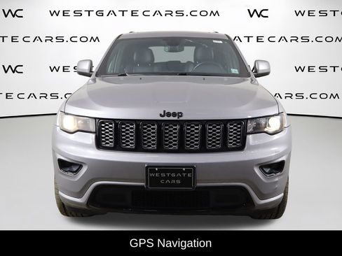 Used 2020 Jeep Grand Cherokee Altitude AWD/4WD image 2