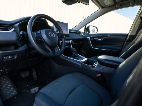 Used 2024 Toyota RAV4 XLE image 13