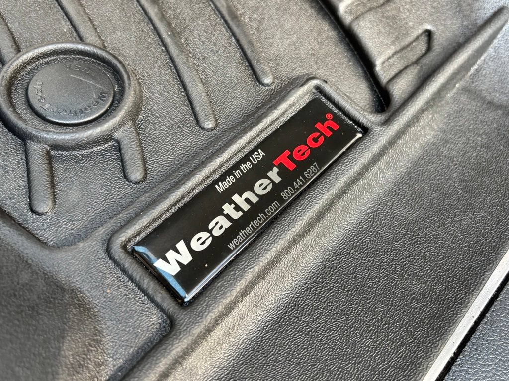 Used 2019 Ford F150 Platinum w/ Equipment Group 701A Luxury AWD/4WD image 43