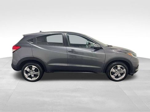 Used 2022 Honda HR-V LX image 5